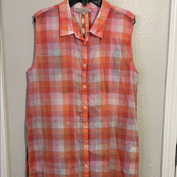 Johnny Was Workshop Cotton & Silk Sleeveless Plaid Mix Floral Button-Up Shirt - Picture 2 of 6